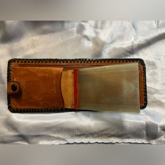 Vintage Tooled Leather Cowboy Long Wallet Made in Mexico - Picture 2 of 4